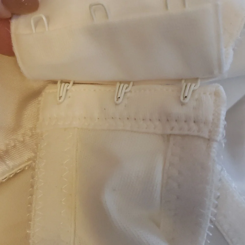 Maidenform torso shaping
